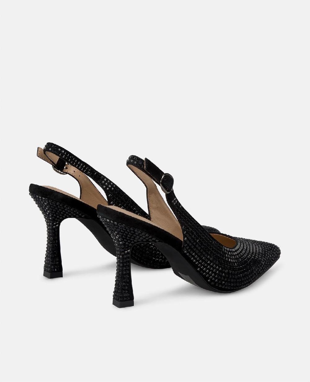 Alma en pena ZAPATO CUBIERTO CON PEDRERÍA Ahorra y exporta
