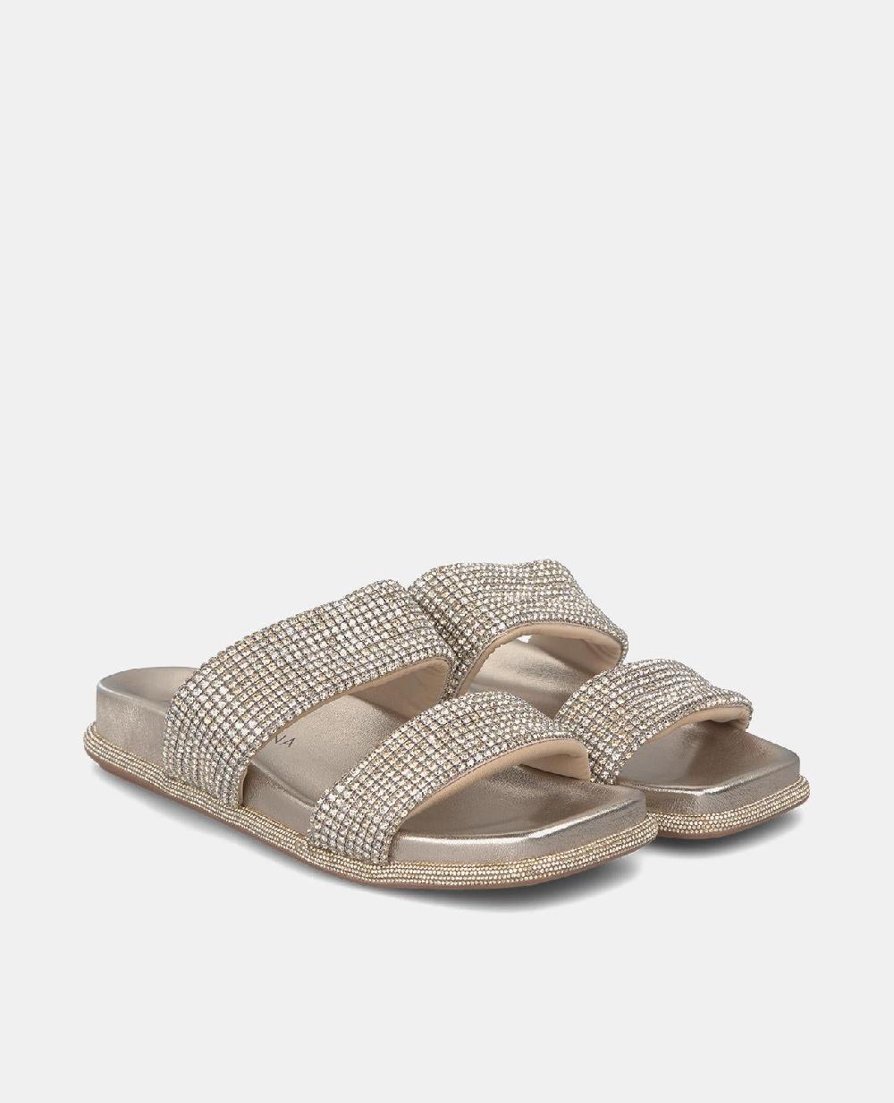 Alma en pena SANDALIA PLANA TIRAS STRASS En oferta