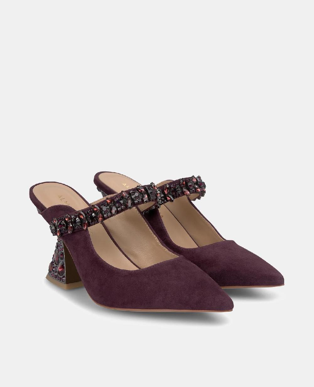 Alma en pena ZAPATO TACÓN EMBUDO DESTALONADO 2025