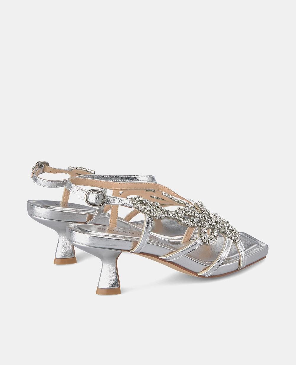 Alma en pena SANDALIA TACÓN BAJO DETALLE En oferta