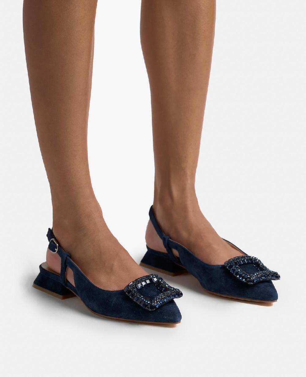 Alma en pena ZAPATO CON BROCHE PLANO Precios de Black Friday