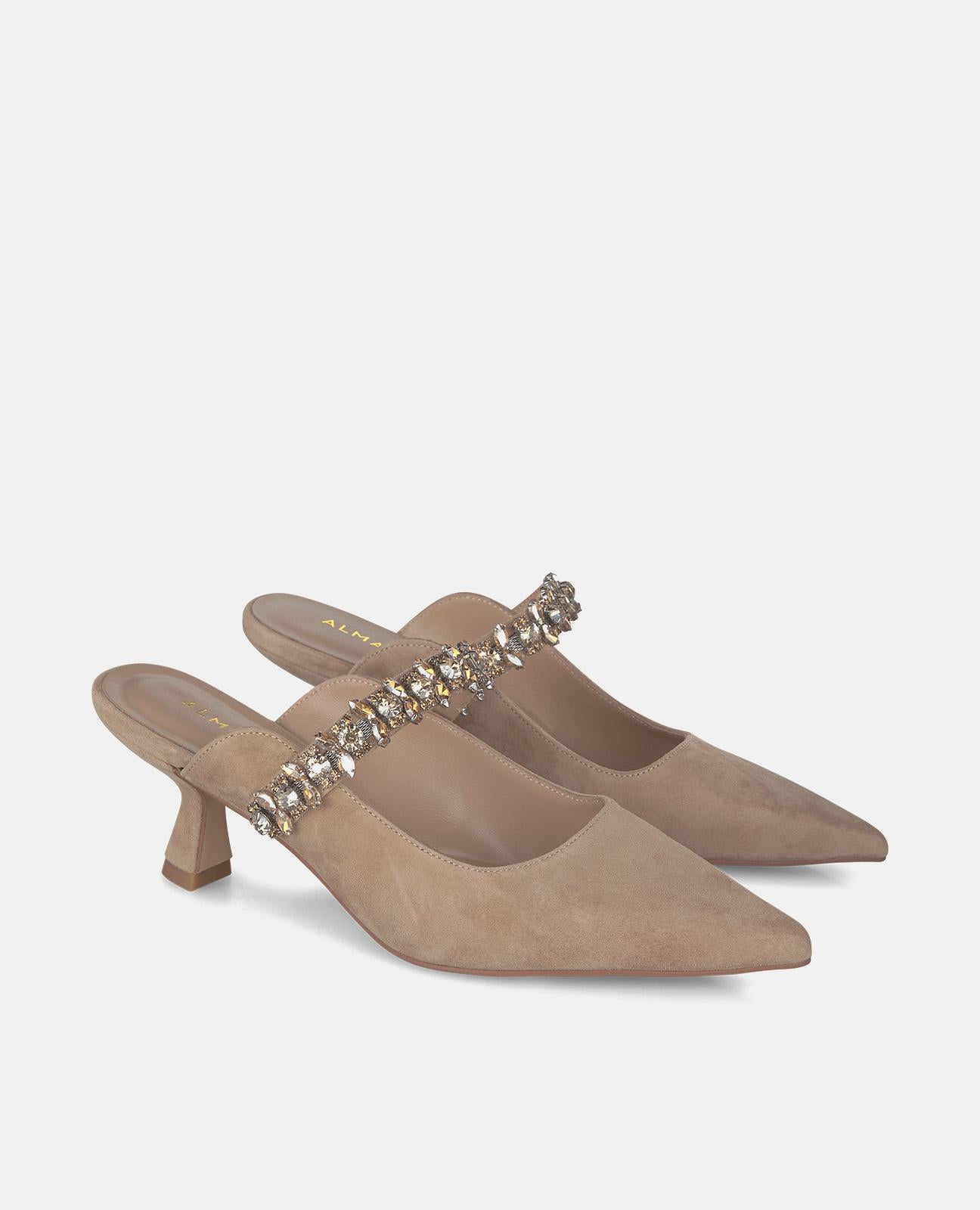 Alma en pena ZAPATO TACÓN PUNTERA AFILADA En oferta