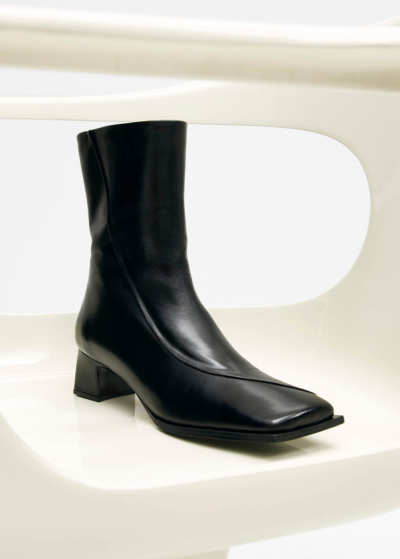 Alohas Chantal Botines de Cuero Negro Tienda