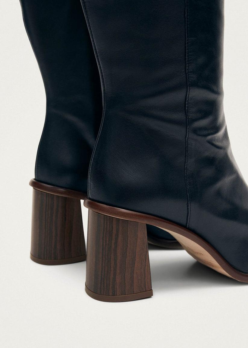 Alohas East Botas Negras de Piel Última moda