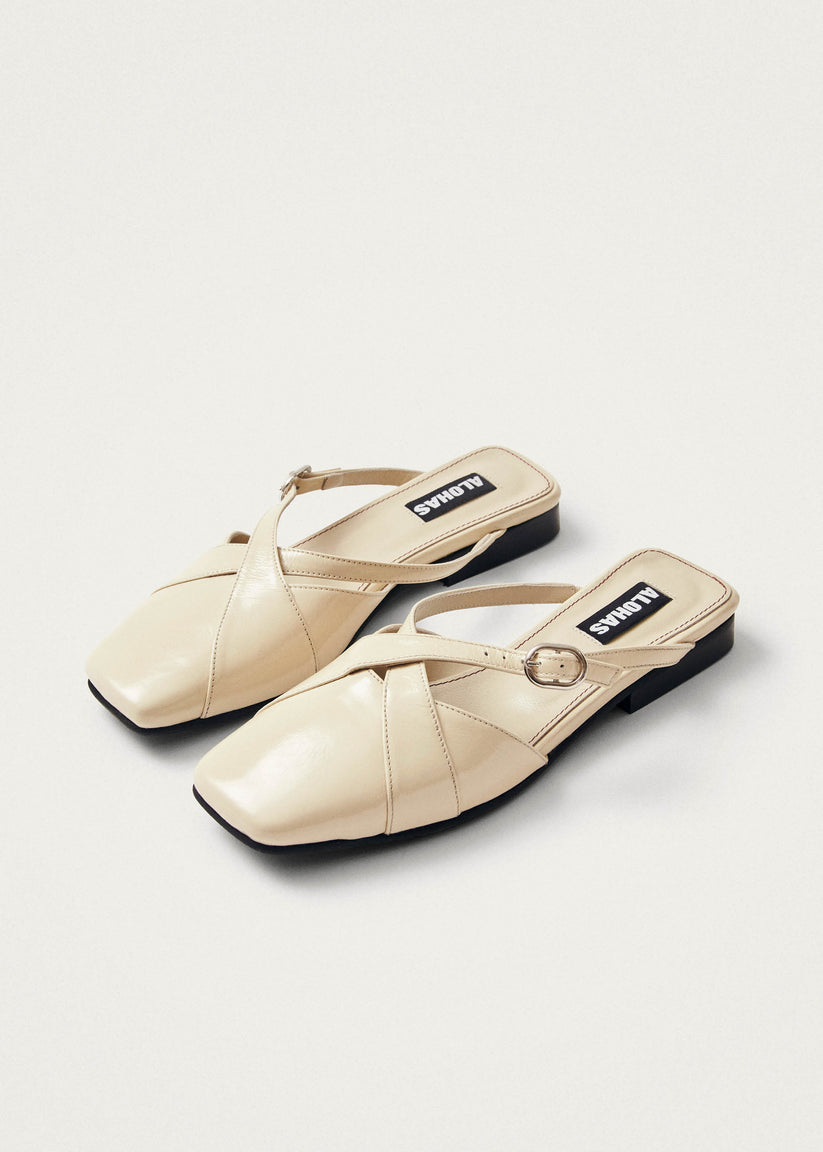 Alohas Adria Onix Mules de Cuero Color Crema Grandes ahorros