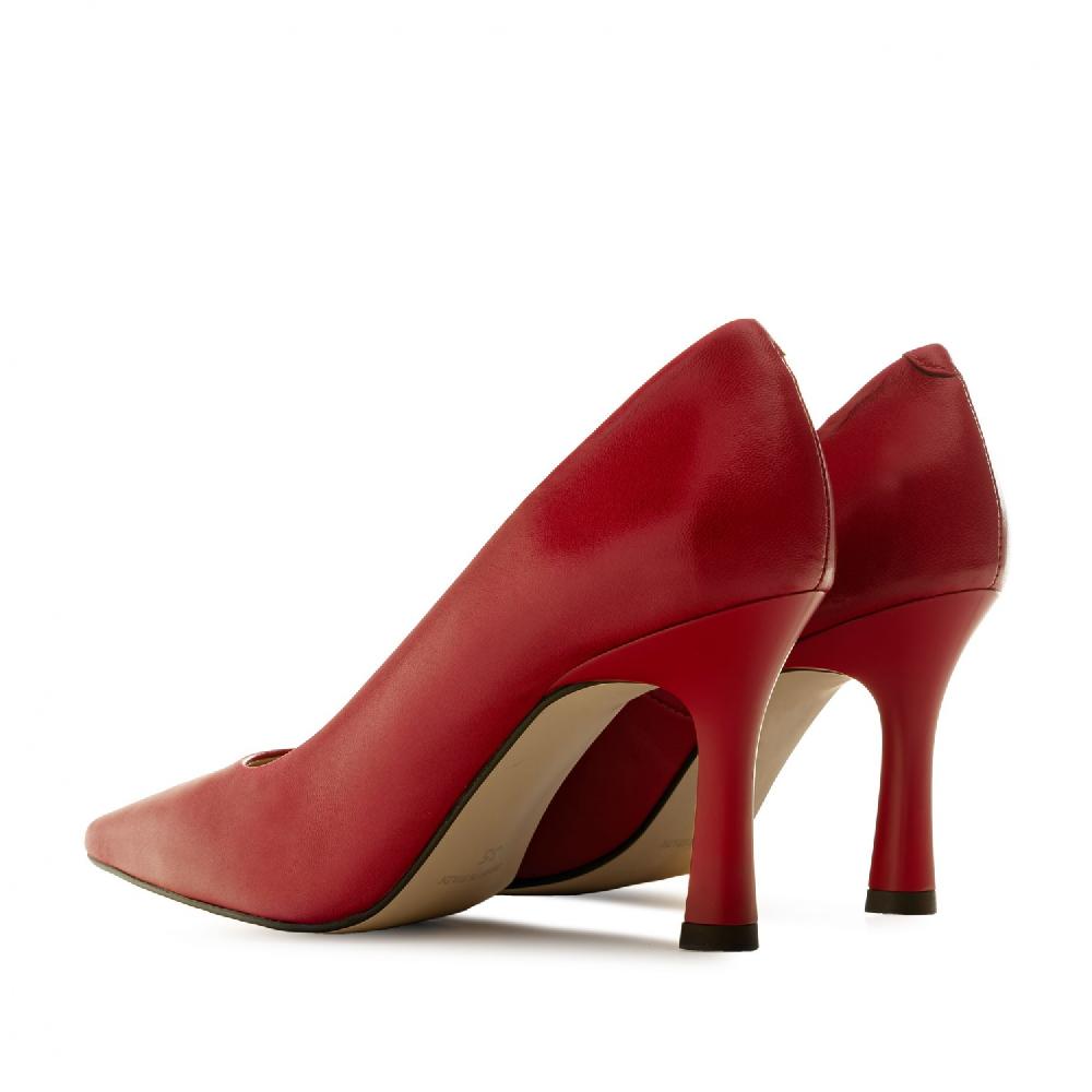 Andres machado Salón en piel de color rojo En oferta