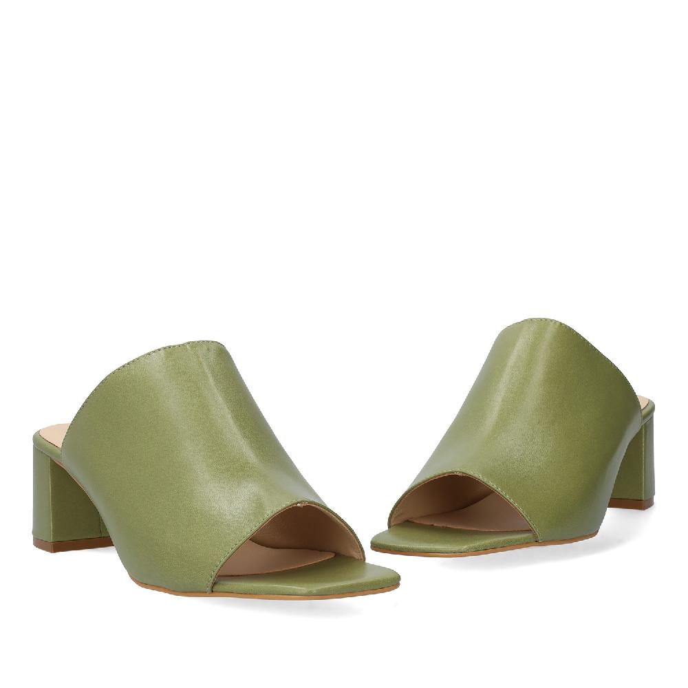 Andres machado Mule con tacón en piel Kaki Promoción trimestral