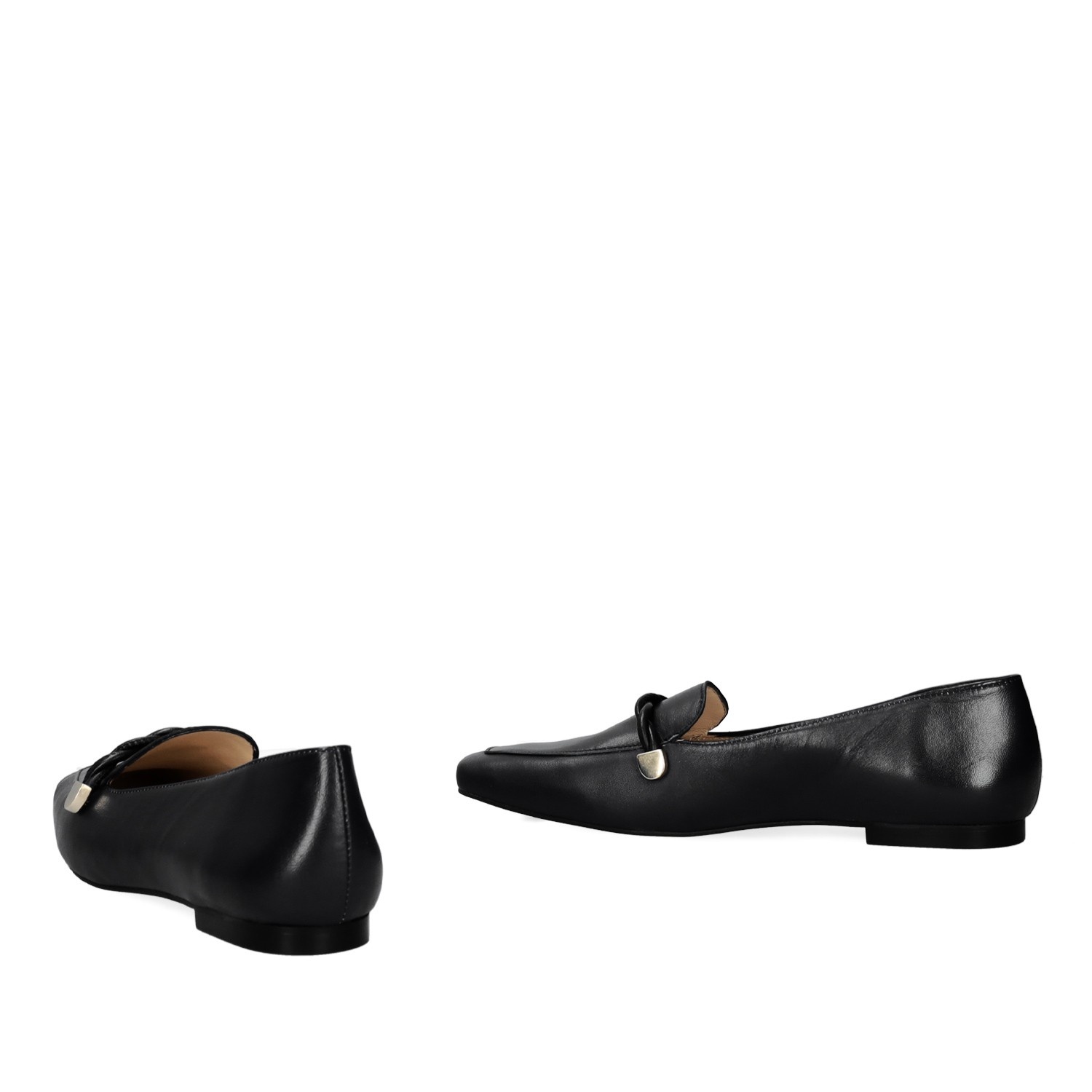 Andres machado Mocasín piel de color negro Ahorra y exporta