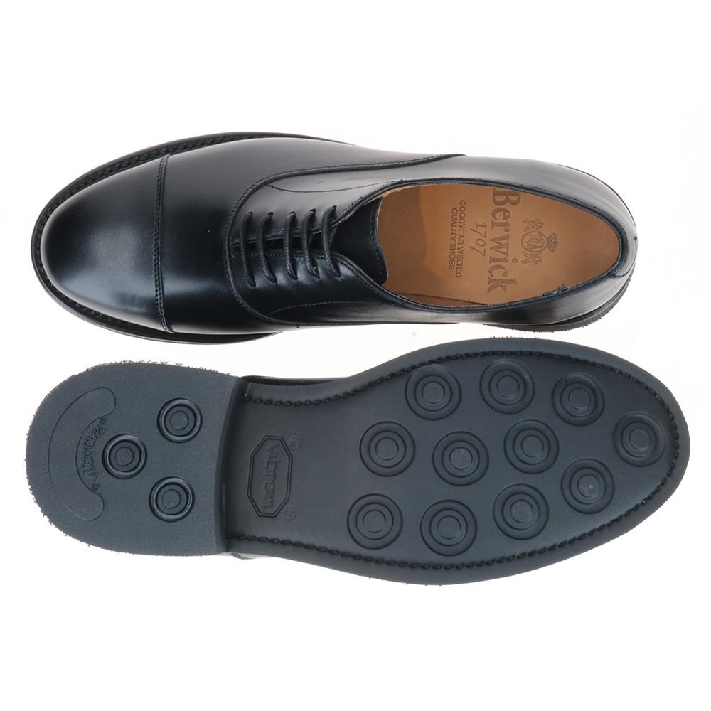 Berwick 1707 115-T01 CHATEAUBRIAND NEGRO En oferta