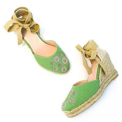 Calita Shoes ​CAMPESINAS GREEN P53ACO DAISIES​ HEIGHT 9 CMS Últimos 3 días