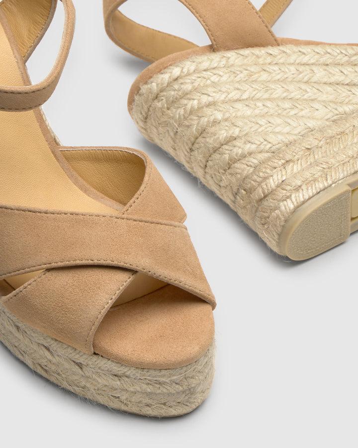 Castañer Calzado de Mujer estilo Sandalia con Cuña de 11cm de altura | Castañer ÚLTIMAS EDICIONES