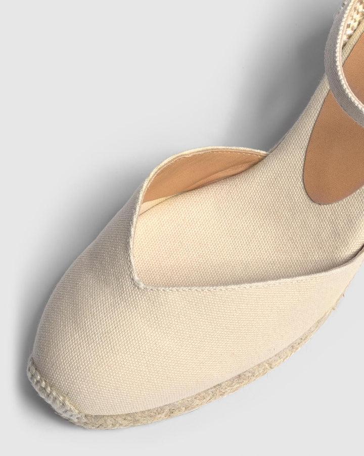 Castañer CASTAÑER | Alpargatas Chiarita en algodón orgánico cierre lateral de pulsera con hebilla metálica y cuña de 7cm.  – Castañer Ventas relámpago