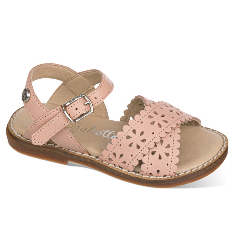 Chetto Sandalia en piel con picados en flores Precios de Black Friday