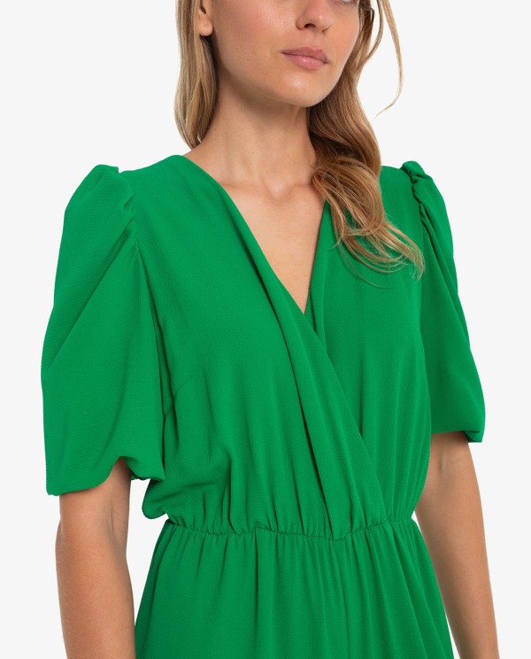 Cuplé MONO LARGO VERDE CON MANGAS ABULLONADAS Libre de impuestos