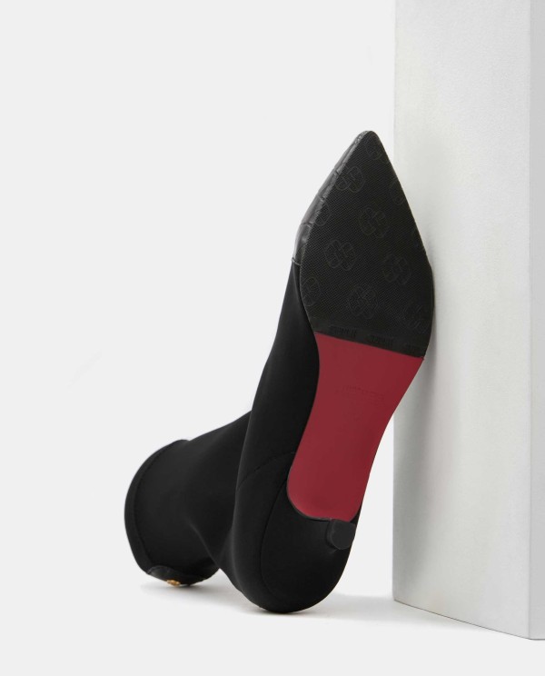 Cuplé BOTÍN NEGRO DE LICRA STRETCH CON PUNTERA DE PIEL Y TACÓN BAJO Promoción trimestral