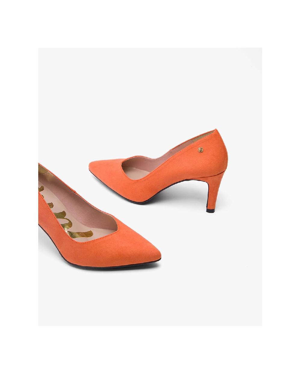 Cuplé SALÓN NARANJA DE ULTRASUEDE CON PUNTA FINA Y TACÓN MEDIO Libre de impuestos