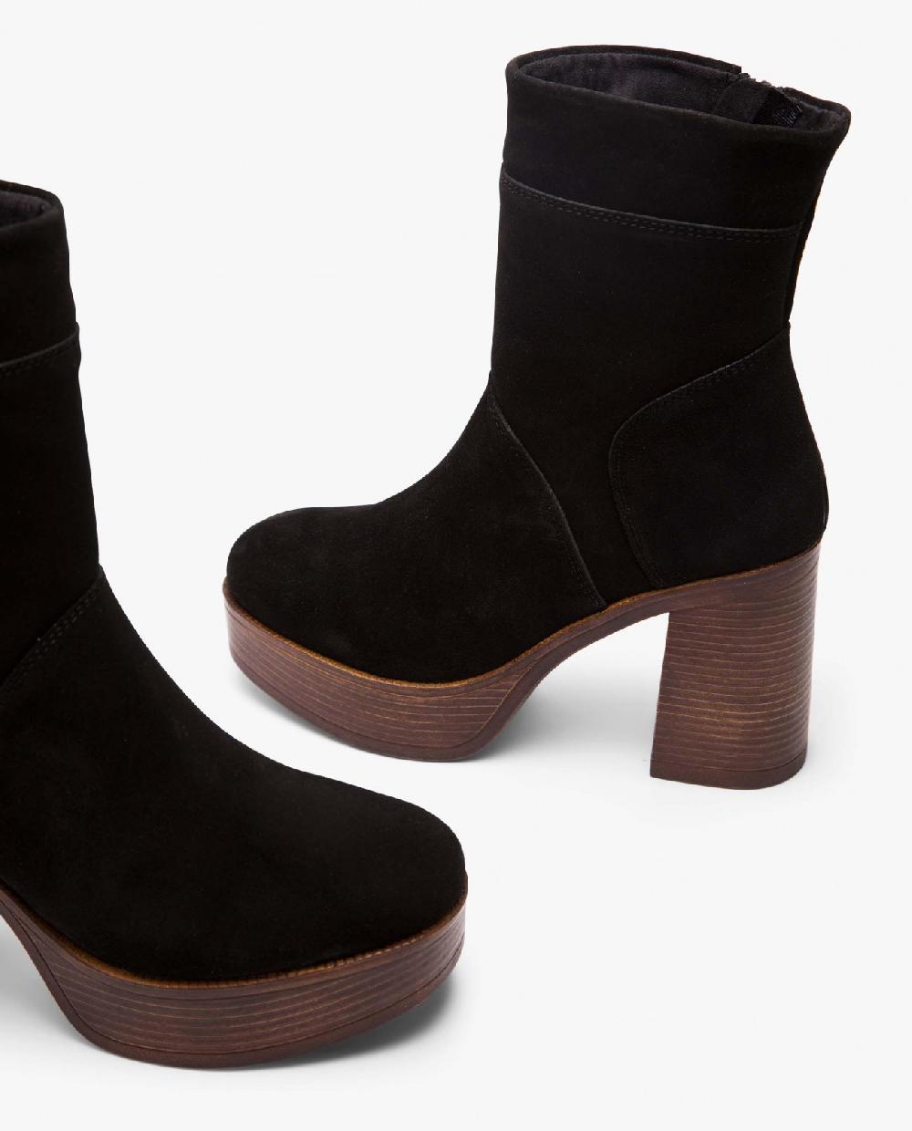 Cuplé BOTÍN NEGRO DE SERRAJE CON PLATAFORMA Y TACÓN ANCHO Descuento por venta flash