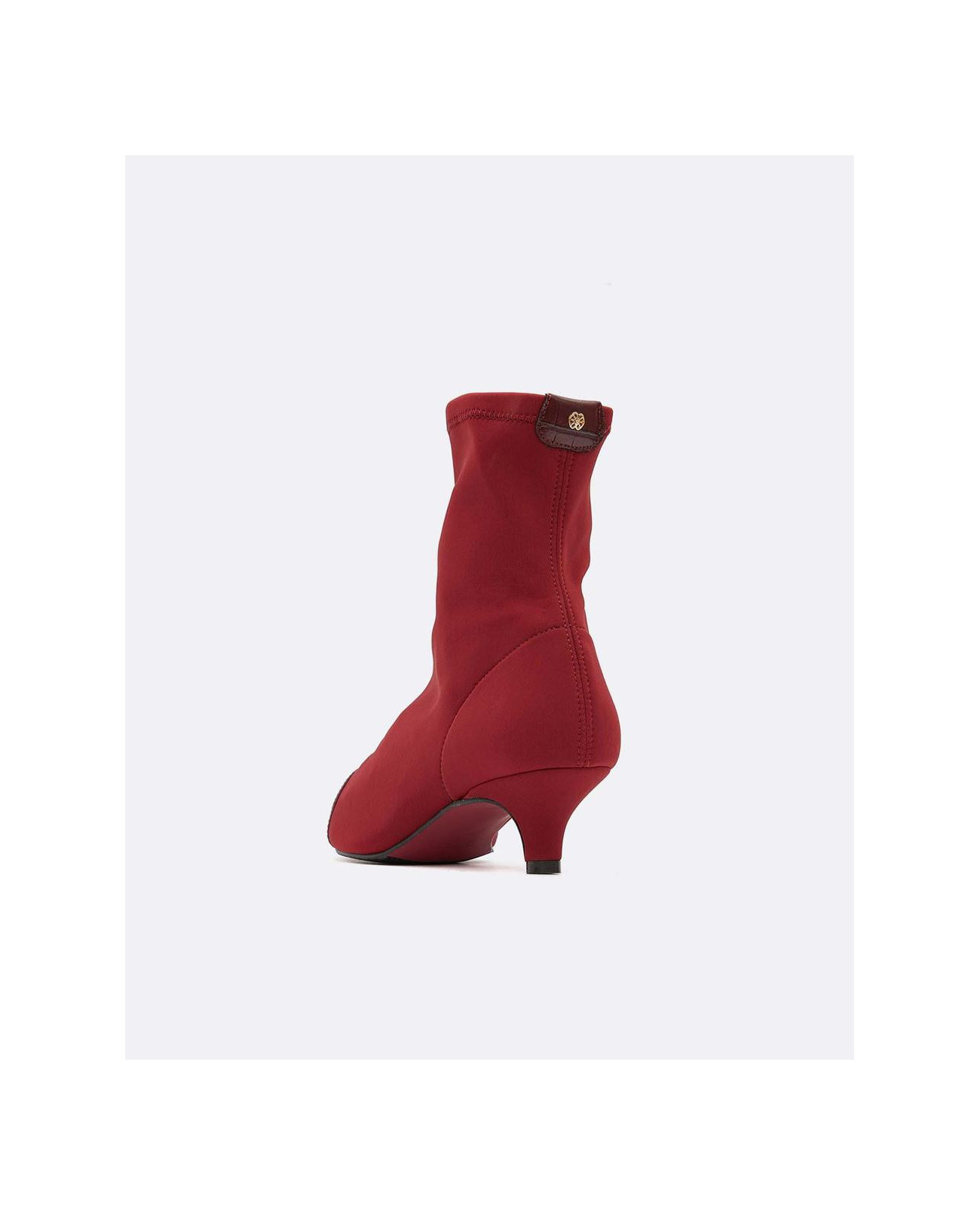 Cuplé BOTÍN BURDEOS DE LICRA STRETCH CON PUNTERA DE PIEL Y TACÓN BAJO En oferta