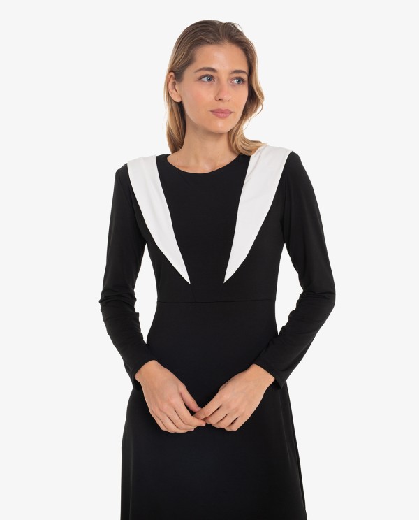 Cuplé VESTIDO NEGRO CON SOLAPAS EN HOMBROS BLANCAS Ofertas especiales