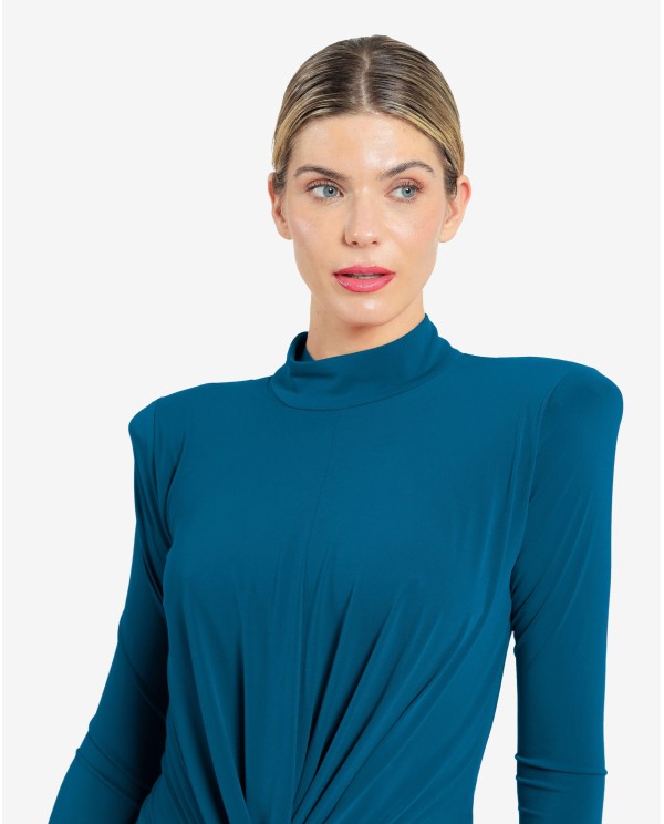 Cuplé VESTIDO MIDI AZUL DE PUNTO CON NUDO FRONTAL Y HOMBROS ESTRUCTURADOS 2025