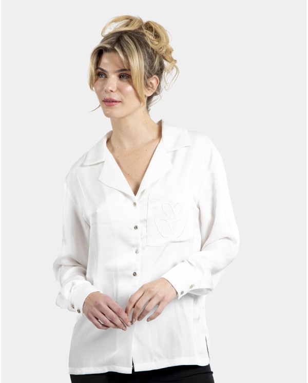 Cuplé CAMISA BLANCA SATINADA CON BOLSILLO Solo hoy