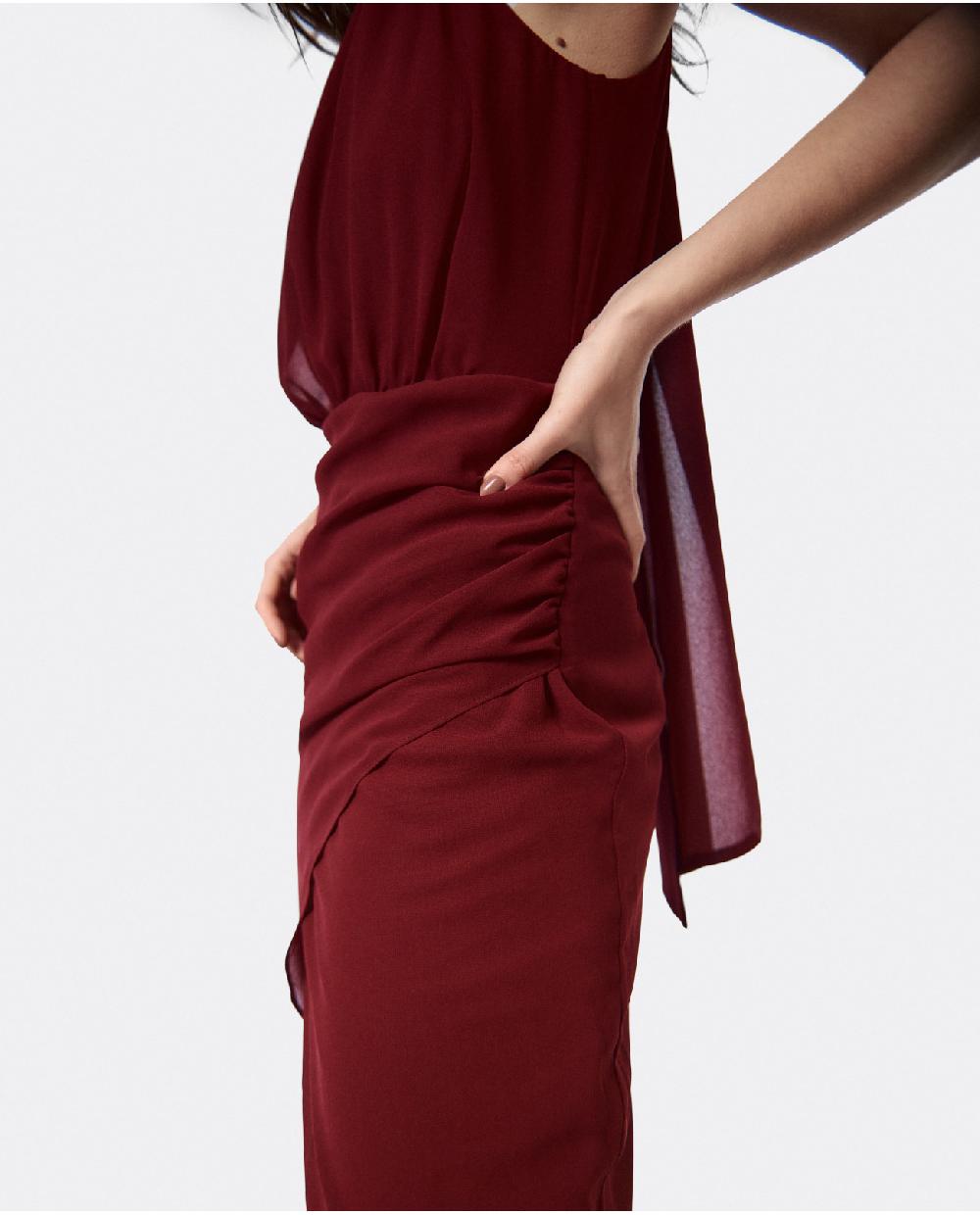 Cuplé VESTIDO ESCOTE HALTER GASA BURDEOS Limitado a 3 días