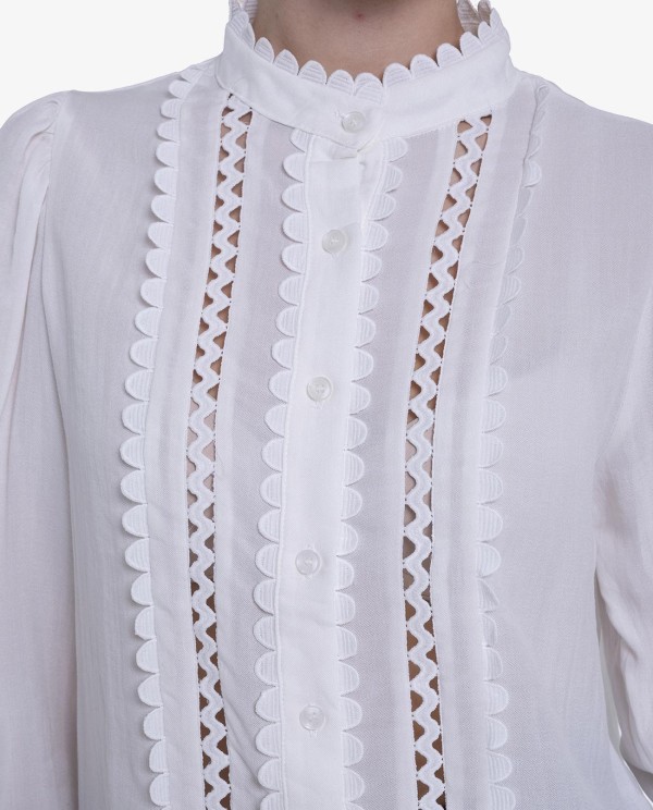 Cuplé CAMISA BLANCA DE RAYÓN CON PASAMANERÍA Y MANGAS ABULLONADAS Rebajas de fin de temporada