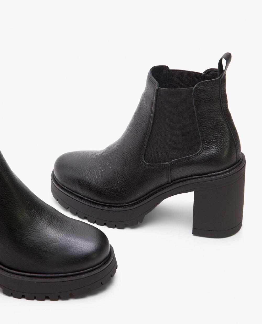 Cuplé BOTIN ELASTICO NAPA BUGUI NEGRO Rebajas online