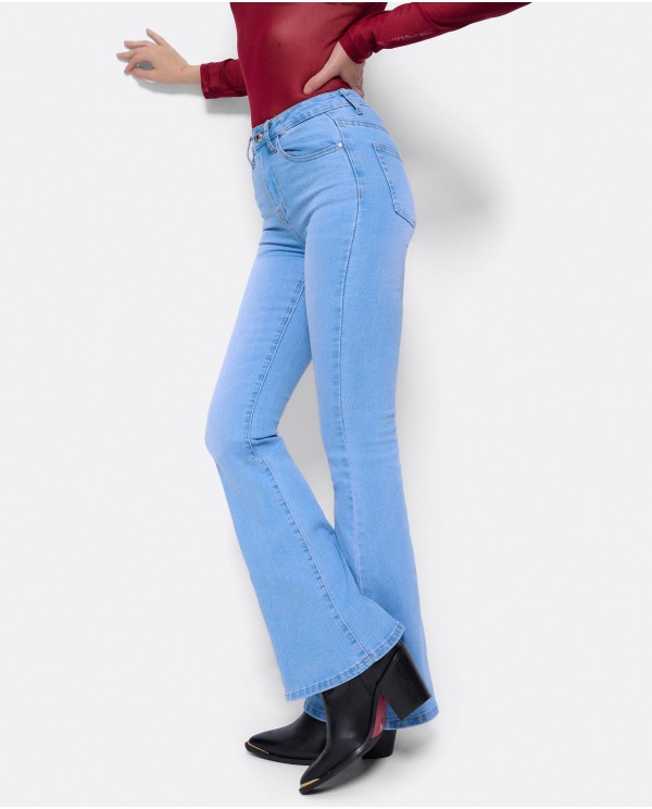 Cuplé PANTALÓN VAQUERO CON CAMPANA VAQUERO AZUL Rebajas de fin de temporada