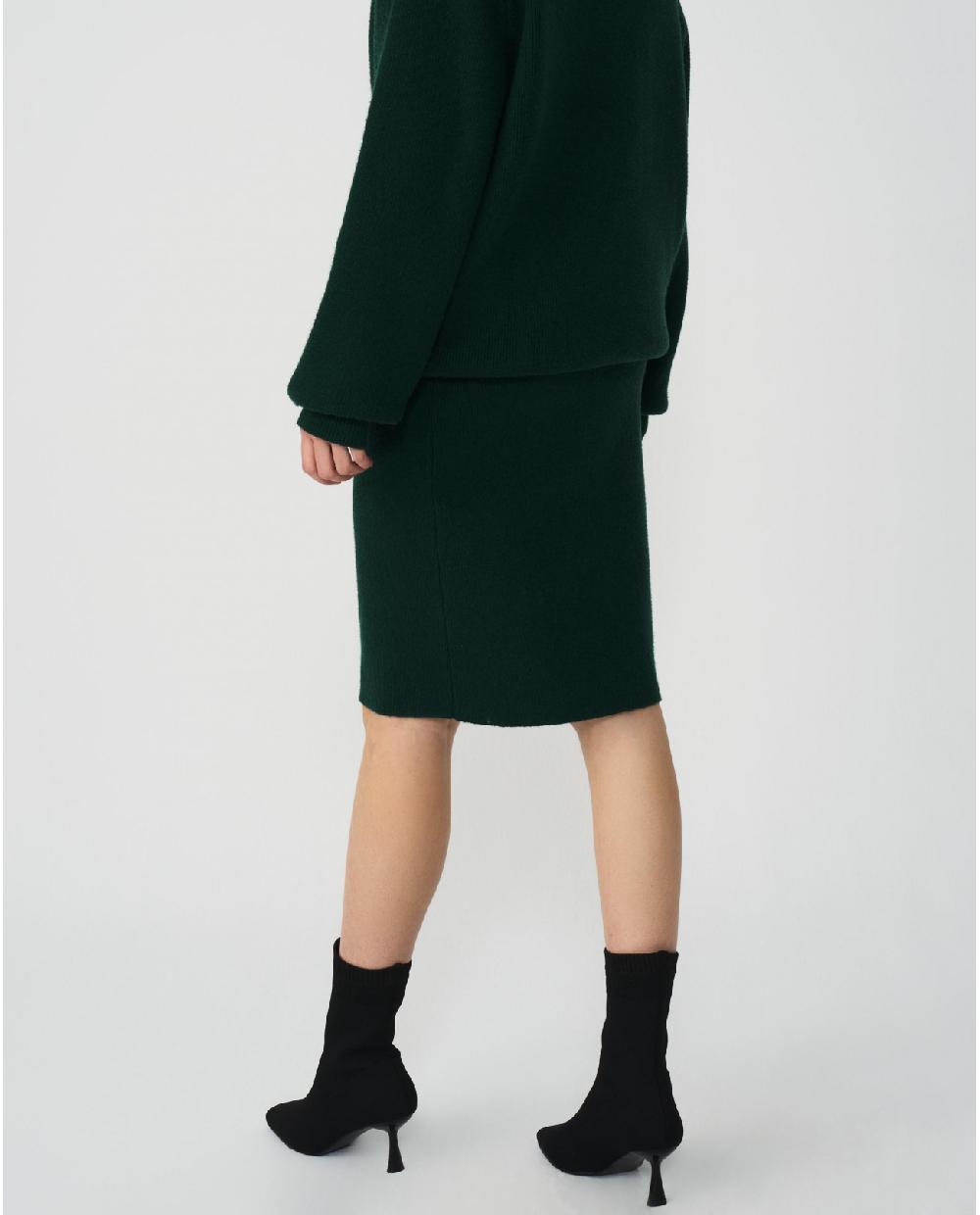 Cuplé FALDA TUBO PUNTO VERDE En oferta