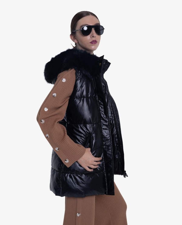 Cuplé CHALECO ACOLCHADO DE NYLON NEGRO CON DETALLES DE PELO Oferta especial