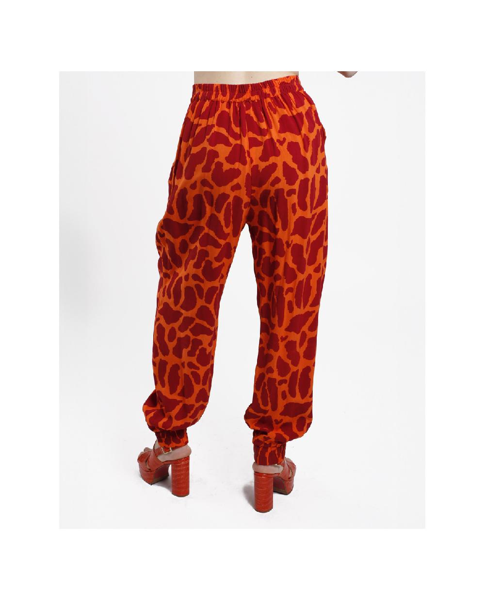 Cuplé PANTALON JOGGER CREP ESTAMPADO JIRAFA Promoción por tiempo limitado