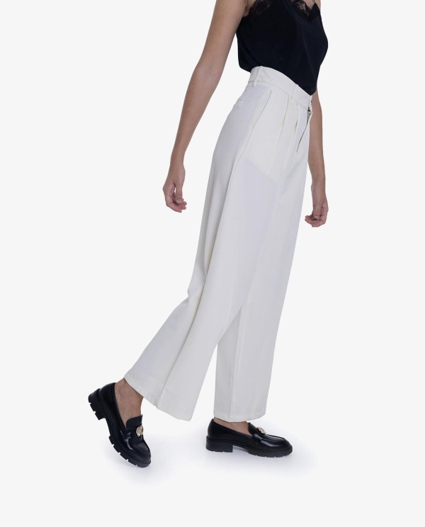 Cuplé PANTALON RECTO CREP BEIG Libre de impuestos