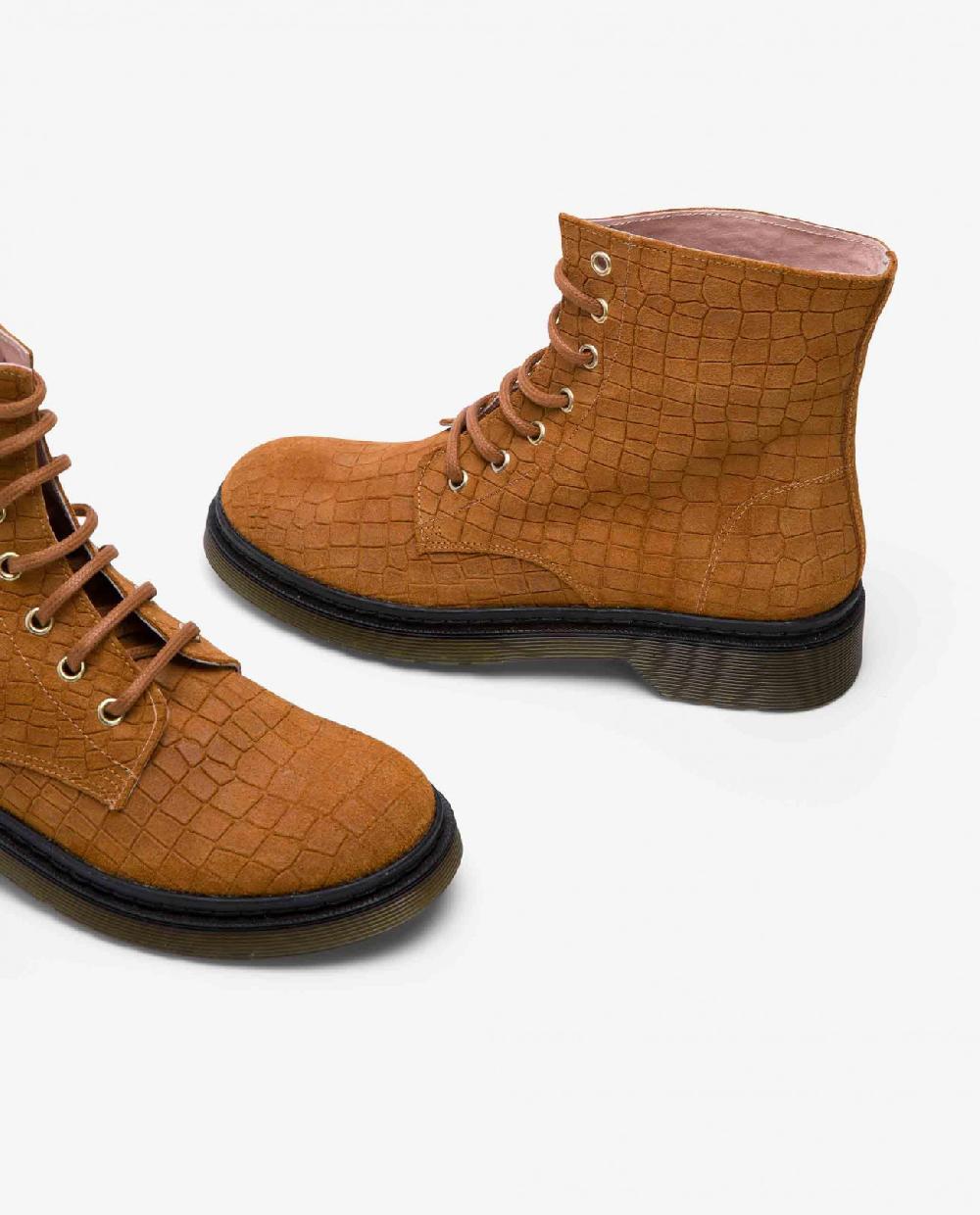 Cuplé BOTIN MILITAR SERRAJE COCO CUERO En oferta