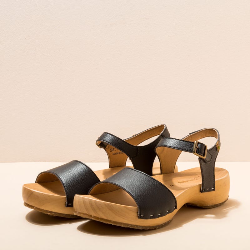El naturalista N5831T PATH BLACK / SHOKUNIN Tienda