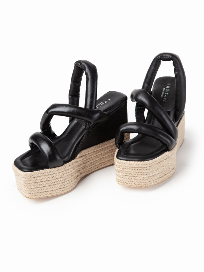 Equitare PIA - Florencia Negro Oferta exclusiva