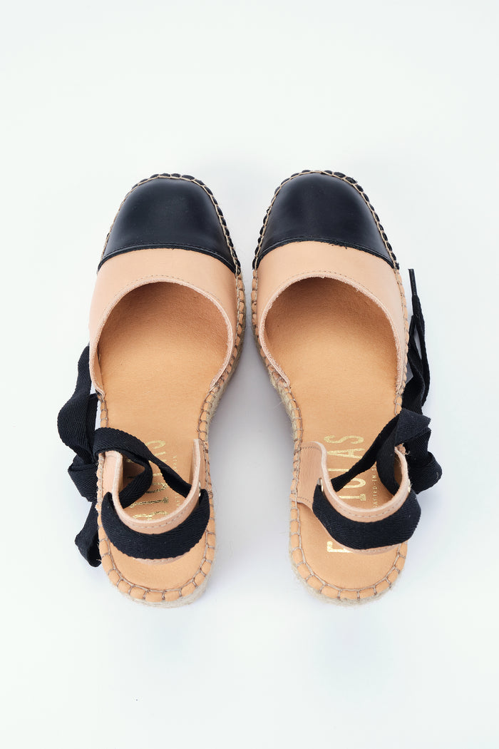 Fabiolas Alpargata Altearas Beige/Negro Tienda