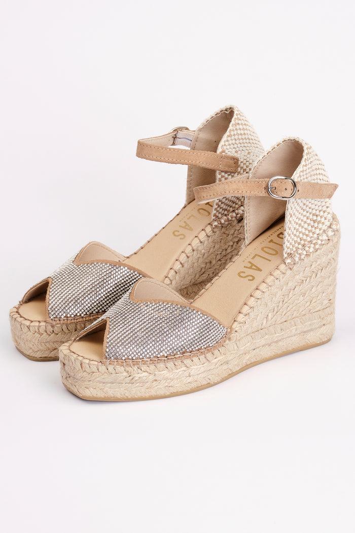 Fabiolas Sandalia Arena Beige Ahorra y exporta