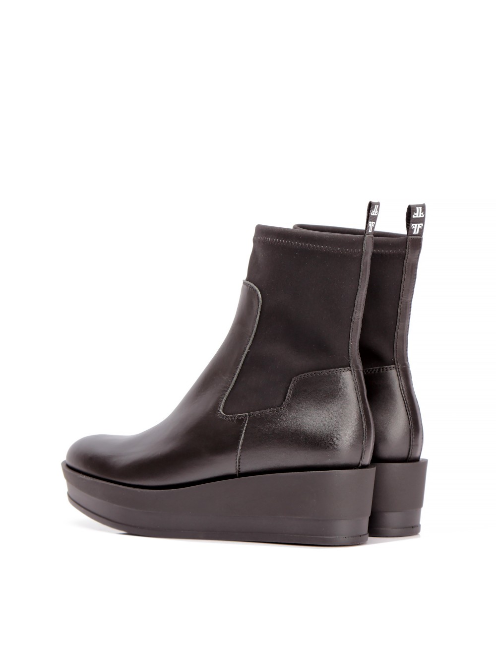 Farrutx OYKA calf | stretch negro Grandes descuentos