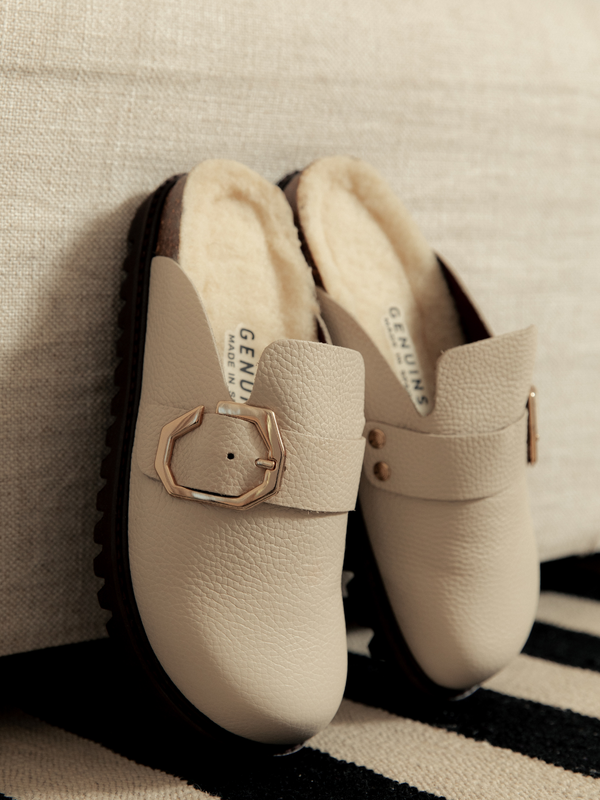 Genuins GRISEL LEATHER CHALK Ahorra y exporta