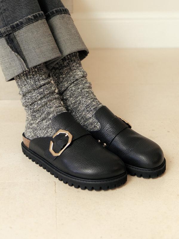 Genuins GRISEL LEATHER BLACK En oferta