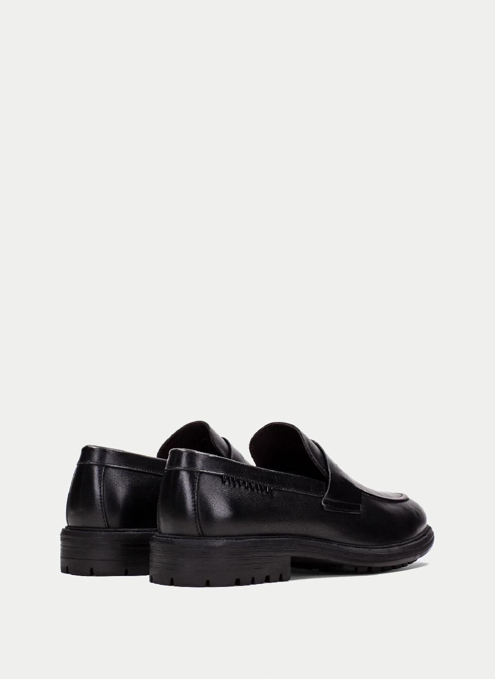 Hispanitas Mocasin negro Ofertas de temporada