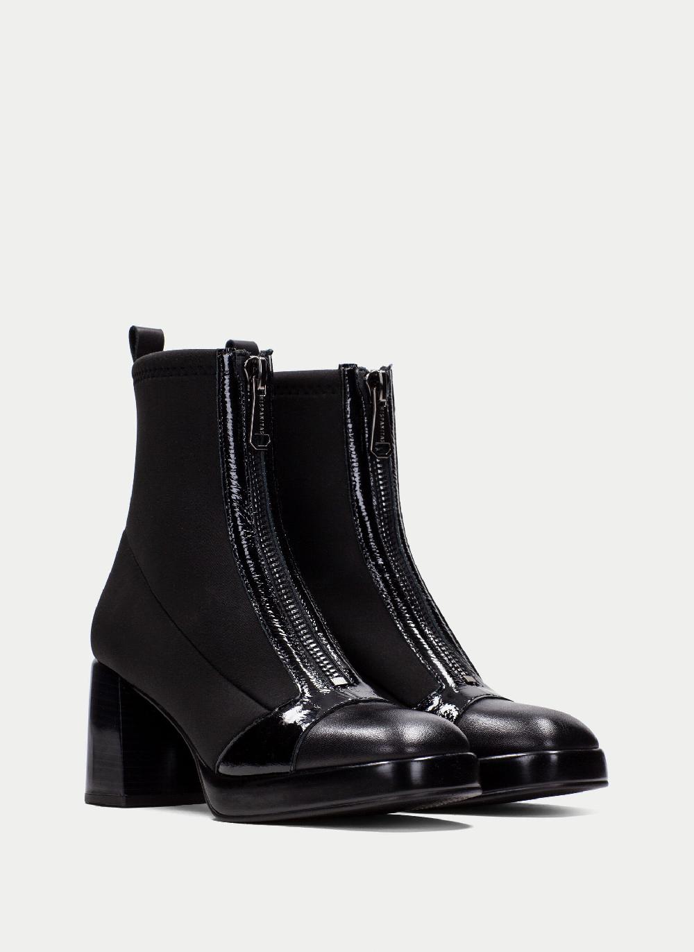 Hispanitas Botin tokio negro Descuento