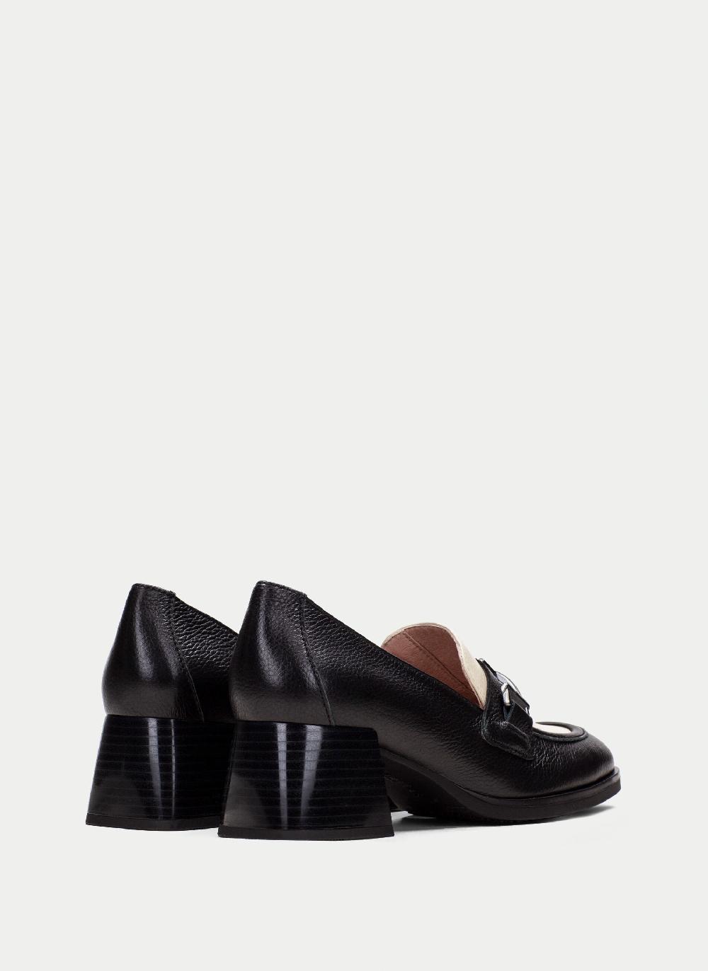 Hispanitas Mocasin milan negro-milk Solo queda un día