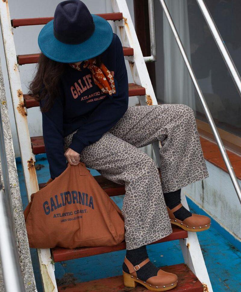 lmdi collection Sudadera Edición Limitada “Galifornia” Woman marino/teja Oferta especial de fábrica