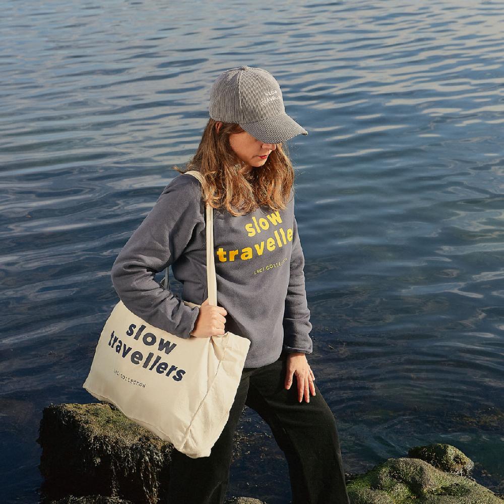 lmdi collection Sudadera “Slow Travellers” LMDI Collection Oferta especial