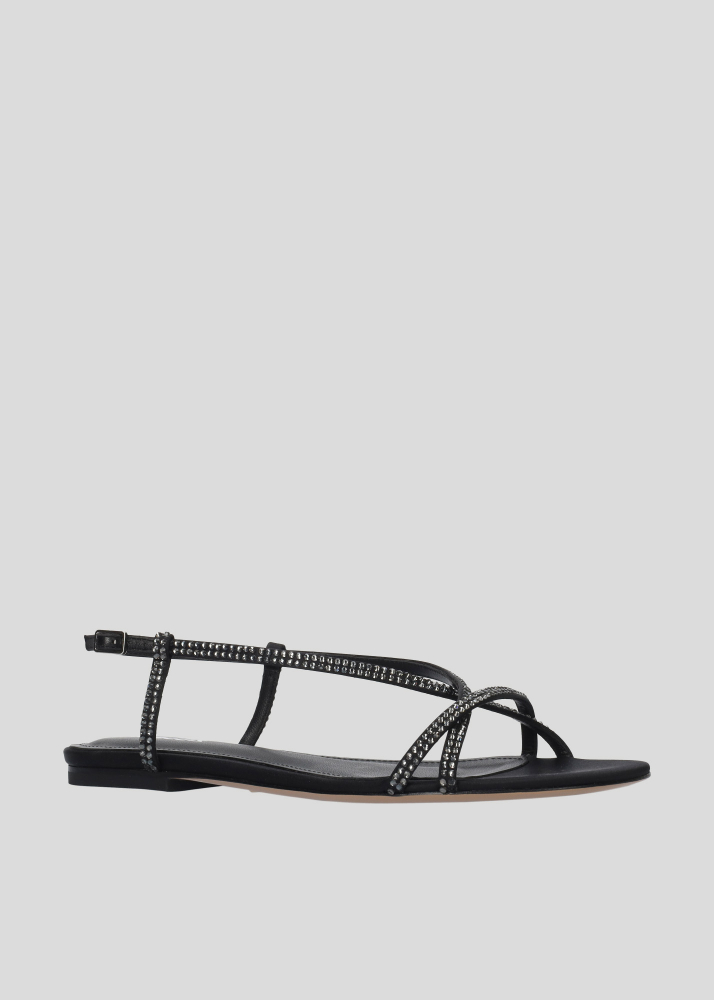 lola cruz LIBERTY FLATS Ahorra y exporta