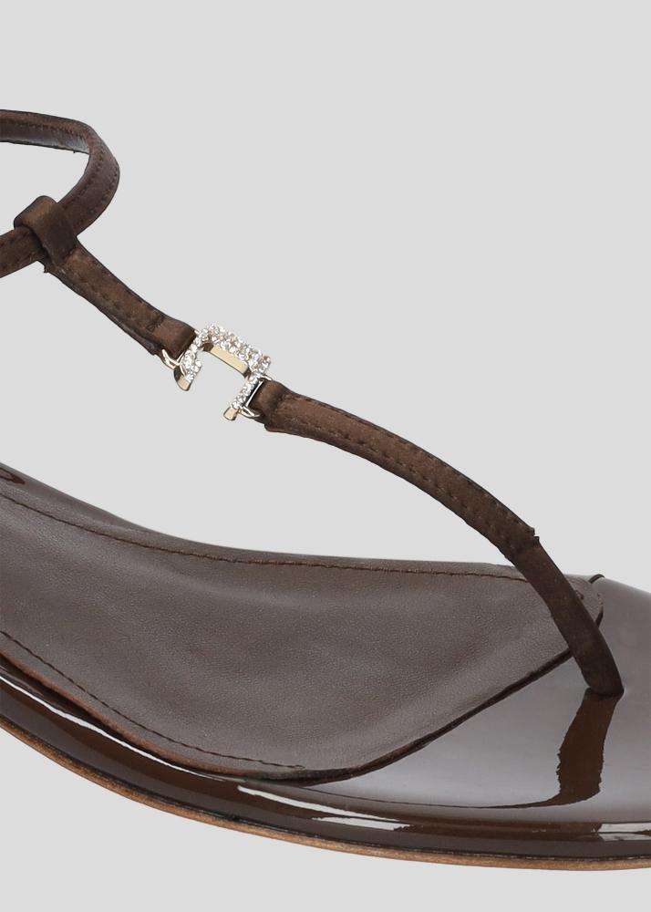 lola cruz JUNE FLAT Oferta exclusiva