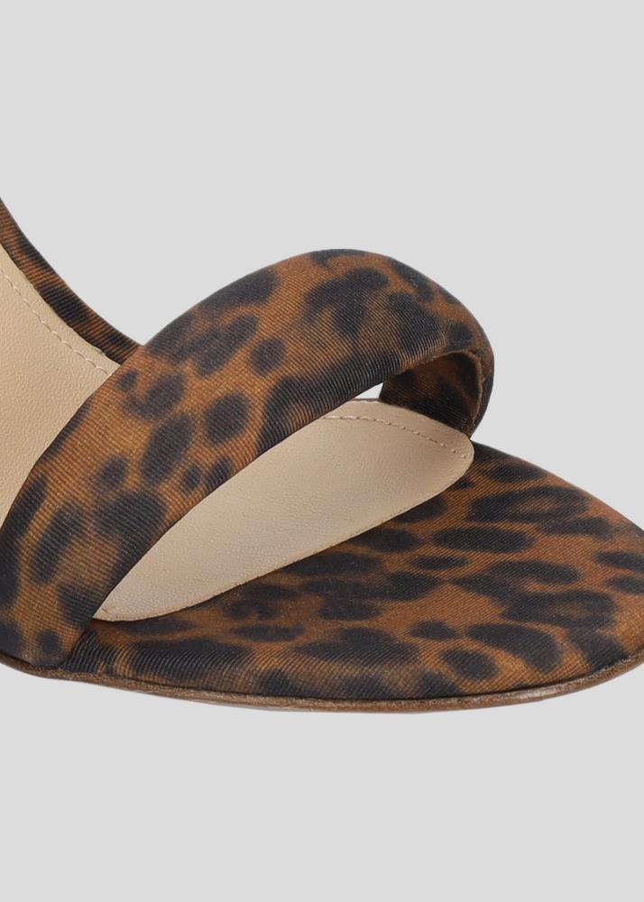 lola cruz AMY HEEL SANDAL 90 Últimos 2 días