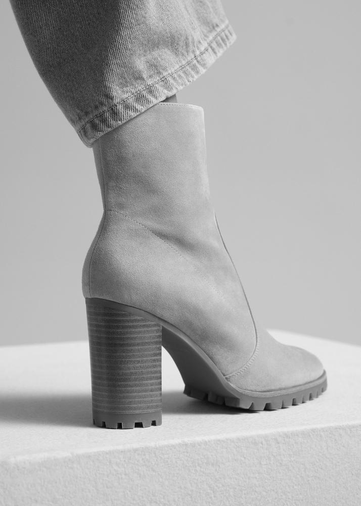 lola cruz RIMBA ANKLE-BOOTS En oferta